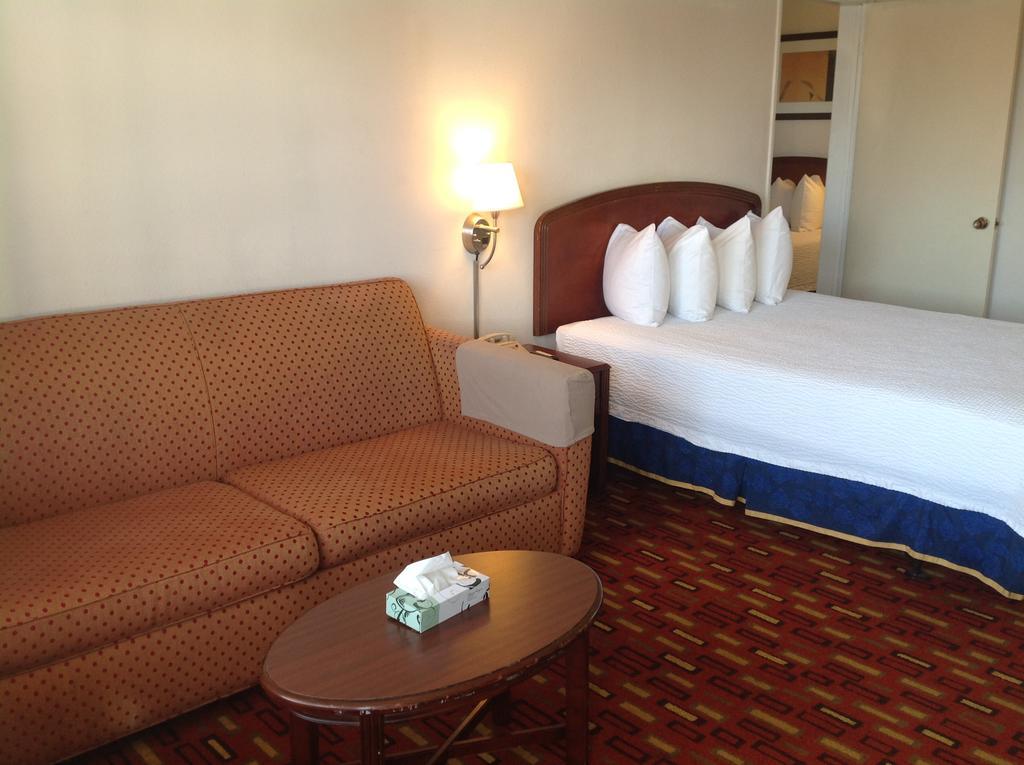 Eunice Plaza Motel El Monte Dış mekan fotoğraf
